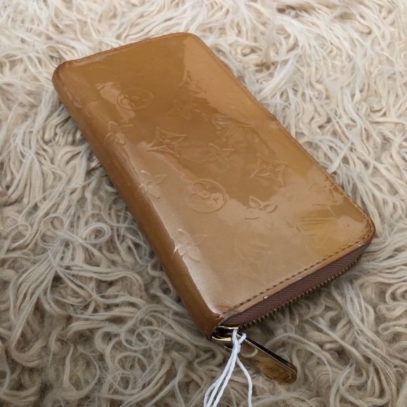 Louis Vuitton Vernis Zippy Wallet Yellow - Picture 7 of 14